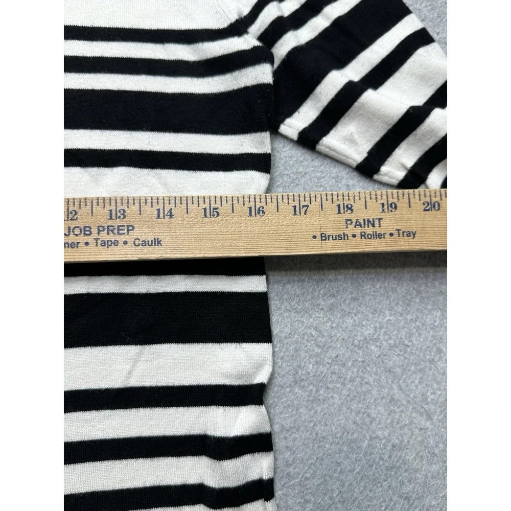 Roz Ali Sweater Womens Small Black White Pullover Preppy‎ Knit Outdoors Ladies